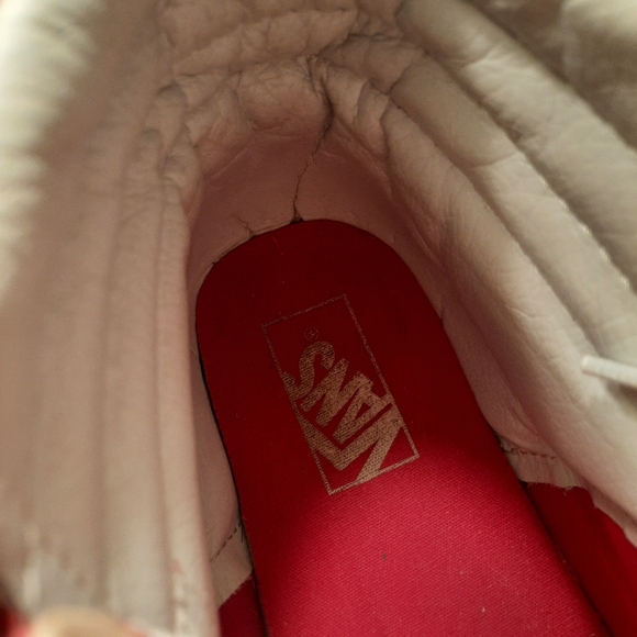 Vans Off The Wall HiTop skate Sneakers Red/White canvas, 9.5 men, great shape! - Picture 5 of 10